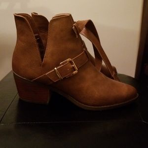 Forever 21 Ankle Boot